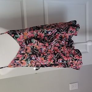 NWOT Perfectly Pricilla Brighten Your Life Sleeveless Floral Top 14/16
